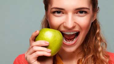 Что нельзя кушать с брекетами